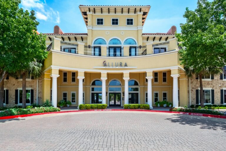 The grand entrance or the leasing office at our luxury Las Colinas apartments.